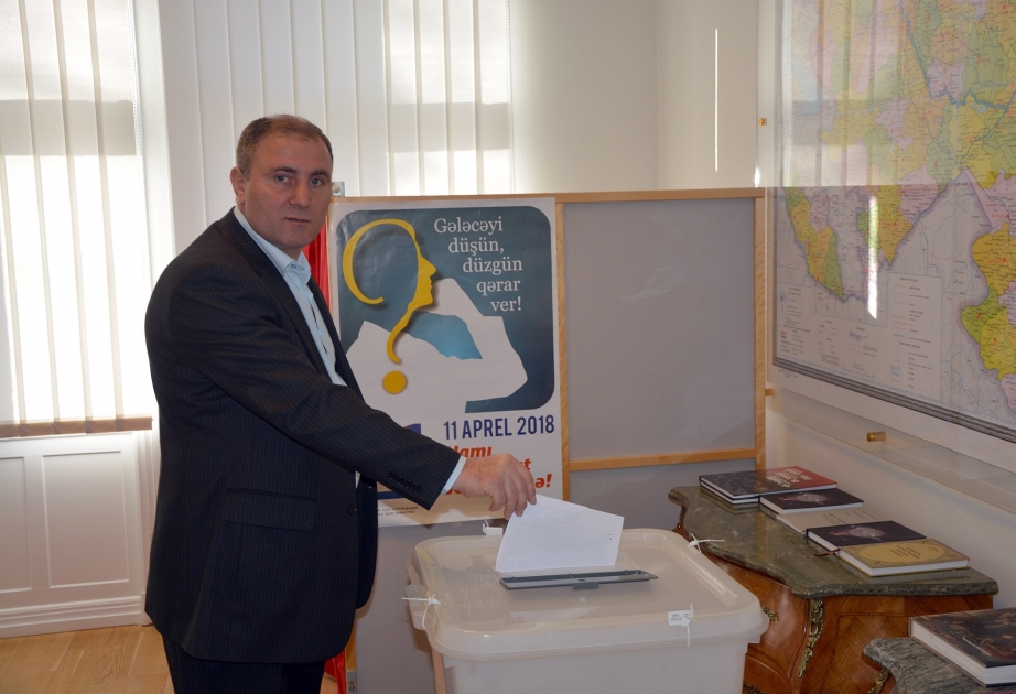 Voting kicks off in polling station in Sweden