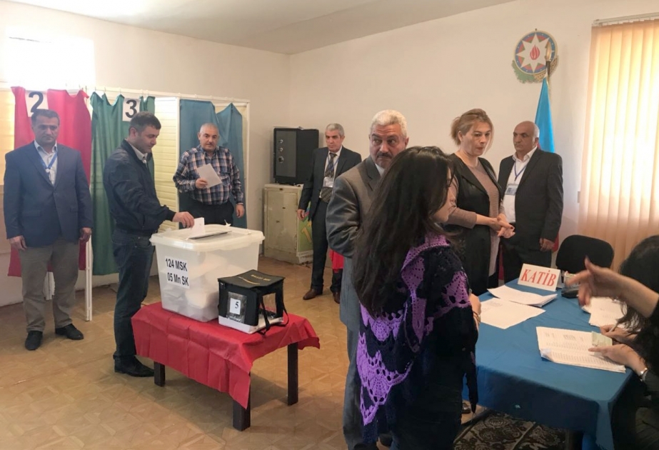 Xocalılı seçicilər respublika üzrə 7 rayonda səs verirlər