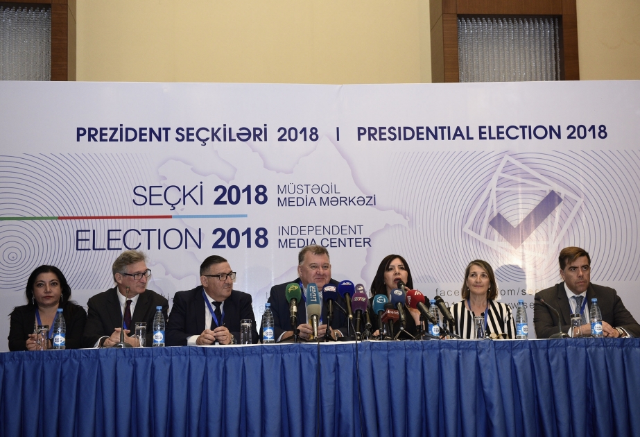 Avstraliyalı müşahidəçi: Azərbaycanda seçki şəffaflığı tam təmin olunub VİDEO