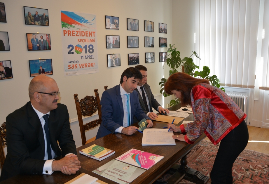 Azərbaycanın İsveçdəki səfirliyində yaradılmış məntəqədə prezident seçkiləri ilə bağlı səsvermə başa çatıb