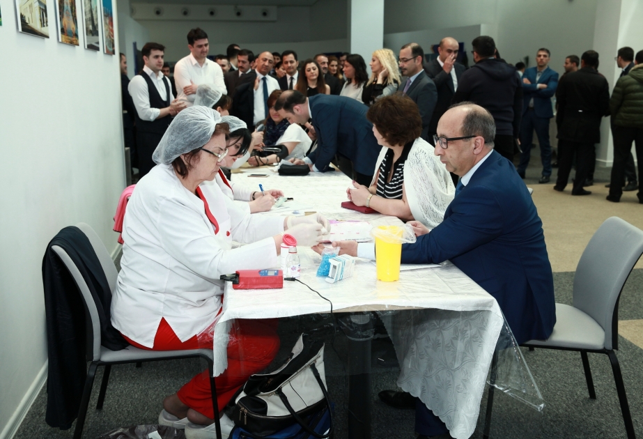 İqtisadiyyat Nazirliyinin əməkdaşları qan veriblər