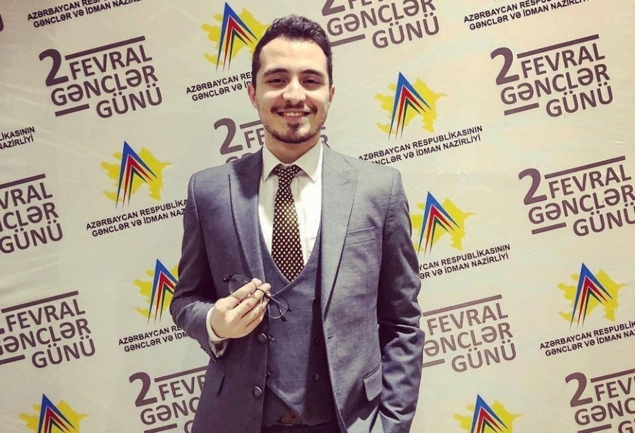 Azərbaycanlı tələbə Çində universitet birincisi olub