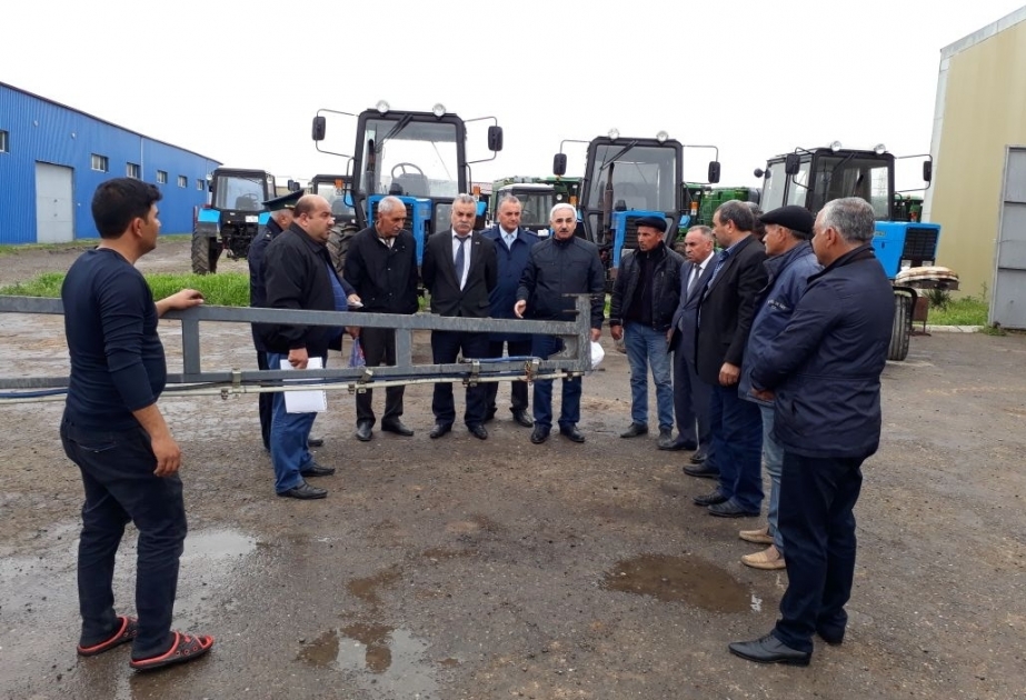 Rayonlarda pambıqçılıqda herbisidlərdən istifadəyə dair təlimlərə başlanılıb