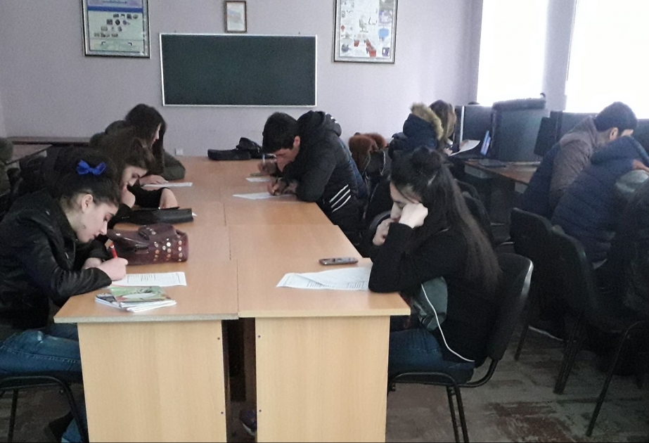 Göyçayda bölgə gənclərinin iştirakı ilə “Karyera üçün təhsil” mövzusunda təlimlər keçirilib