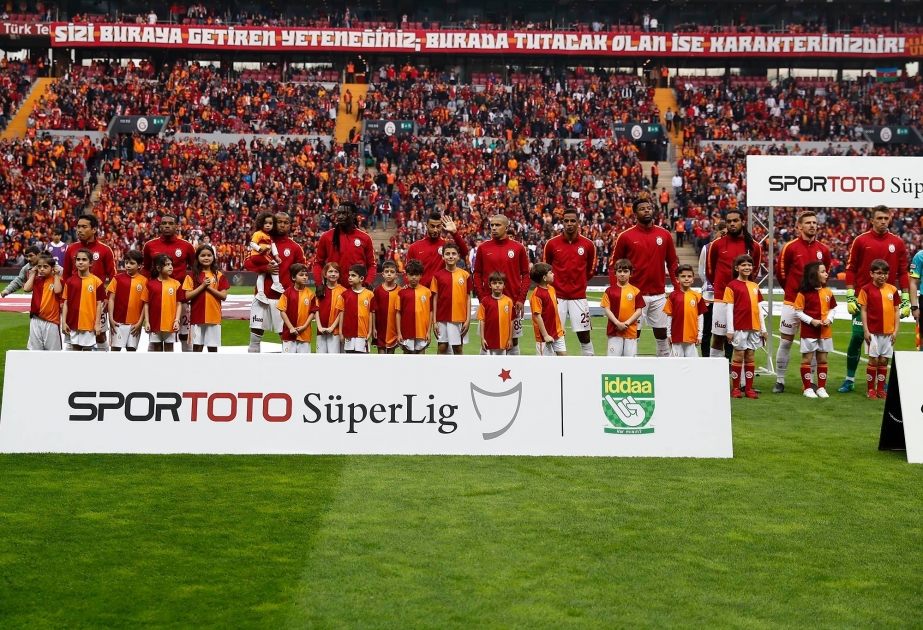"Qalatasaray" komandası Türkiyə Superliqasında turnir cədvəlinin birinci pilləsinə yüksəlib