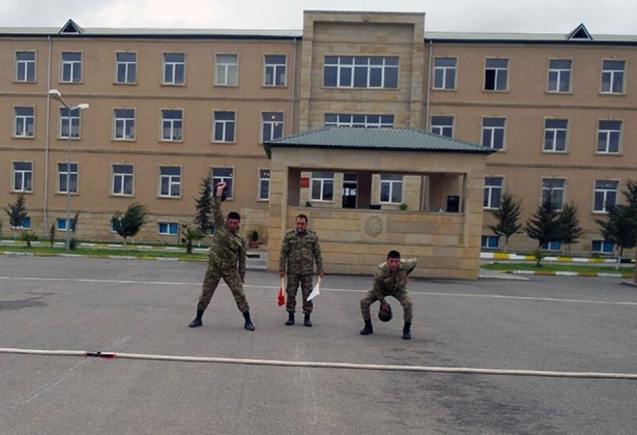 Azərbaycan Ordusunda idman yarışları keçirilir