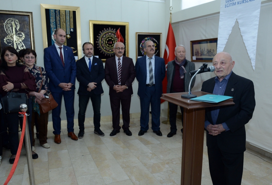 افتتاح معرض "الفنون الإسلامية التركية" في باكو