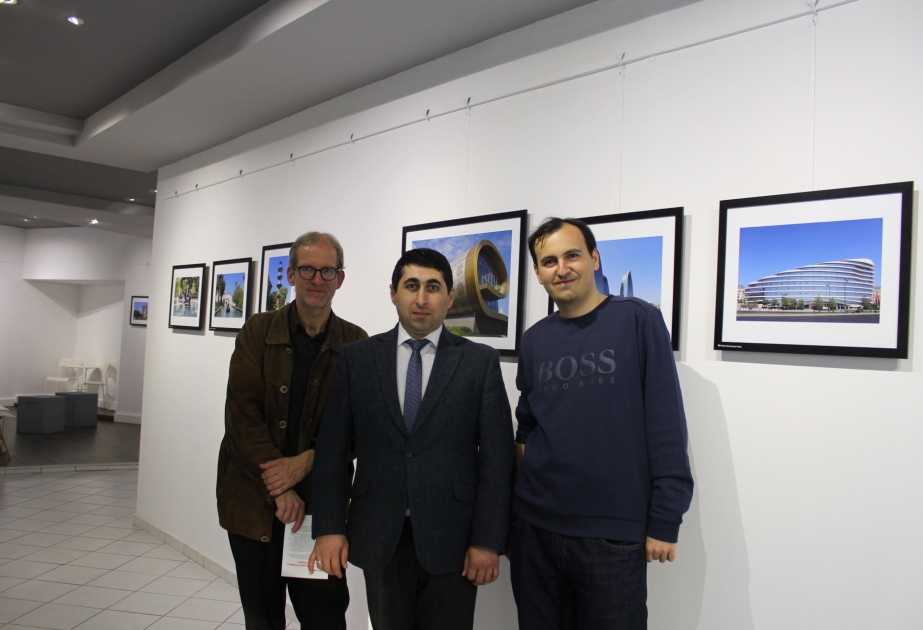 В Греции открылась выставка работ азербайджанского фотографа на тему «Баку: город, где традиции встречаются с модерном»