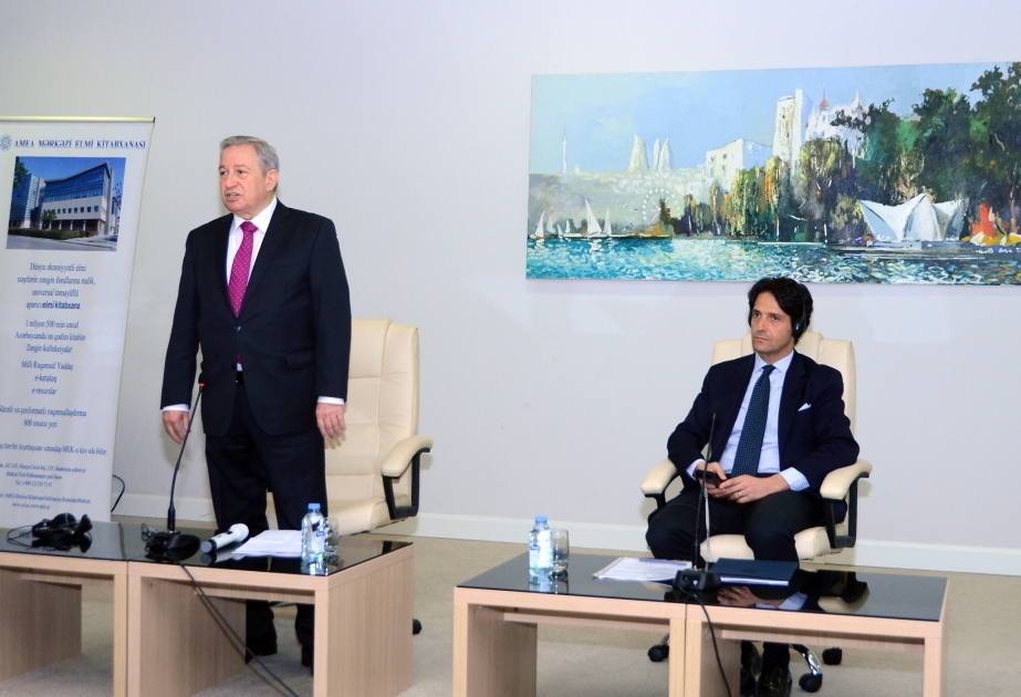 Azərbaycan və İtaliya alimləri kimyanın davamlı inkişafda rolu ilə bağlı müzakirələr aparıblar