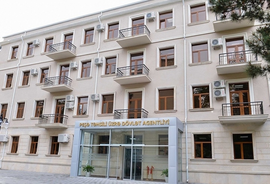 Peşə təhsili müəssisələrində işləmək istəyən ixtisaslı mütəxəssislərin nəzərinə!