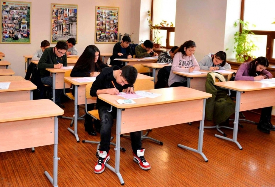 Bakının 213 məktəblisi respublika fənn olimpiadasının final mərhələsində biliklərini sınayacaq