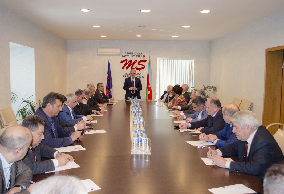 Mətbuat Şurası İdarə Heyətinin yeni tərkibdə ilk iclası keçirilib