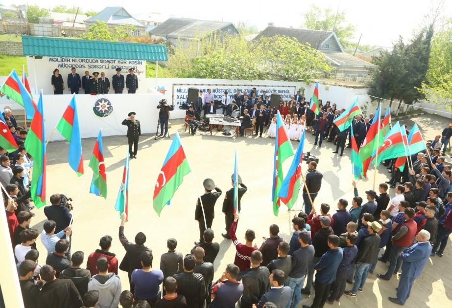 Ağcabədili gənclər hərbi xidmətə yollanıblar