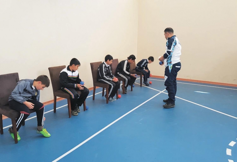 Azərbaycan milli komandasının məşqçilər heyəti muxtar respublikada təlim-məşqlər keçir