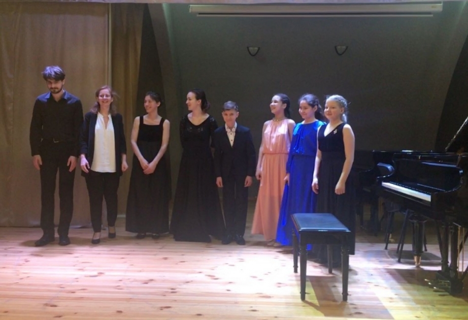 Qara Qarayev adına Mərkəzi İncəsənət Məktəbində konsert və ustad dərsləri keçirilib
