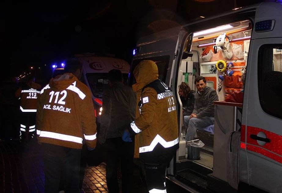 Türkiyədə sərnişin avtobusu qəzaya düşüb