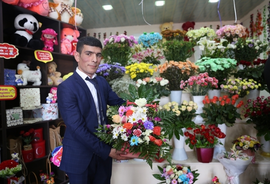 Bakcell осуществляет мечты молодых людей, желающих открыть свой бизнес