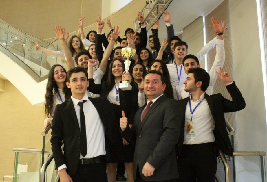 Dövlət İdarəçilik Akademiyasının komandası “Enactus-2018” milli yarışmasında birinci yerə layiq görülüb