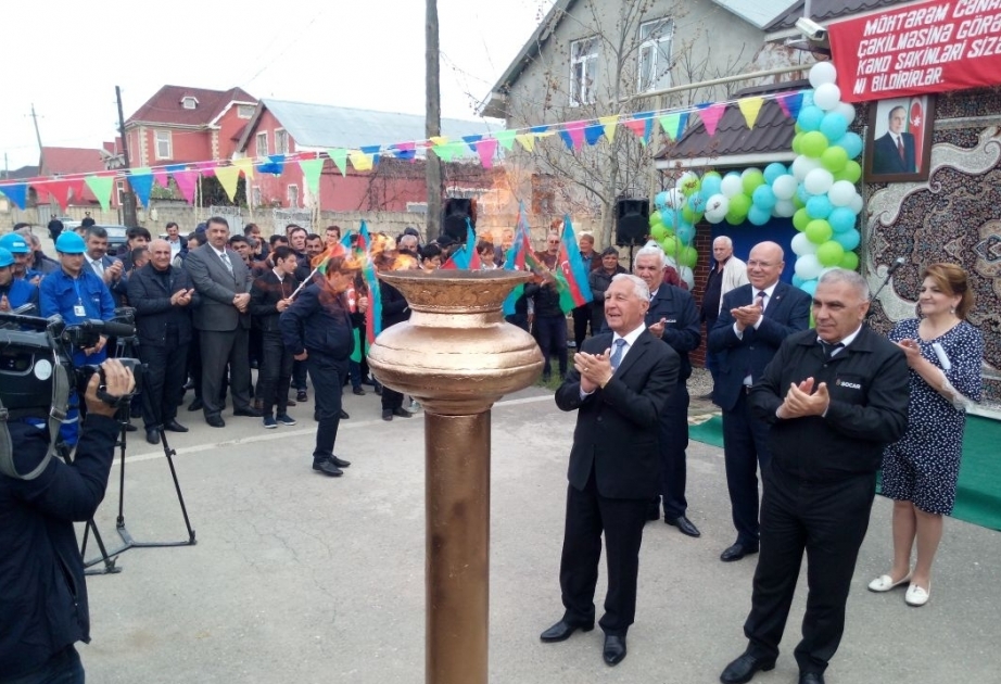 Xaçmazın turizm zonasında yerləşən üç kəndinə ilk dəfə təbii qaz verilib
