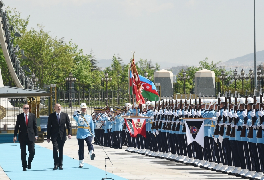 Cérémonie d’accueil officiel du président Ilham Aliyev à Ankara VIDEO