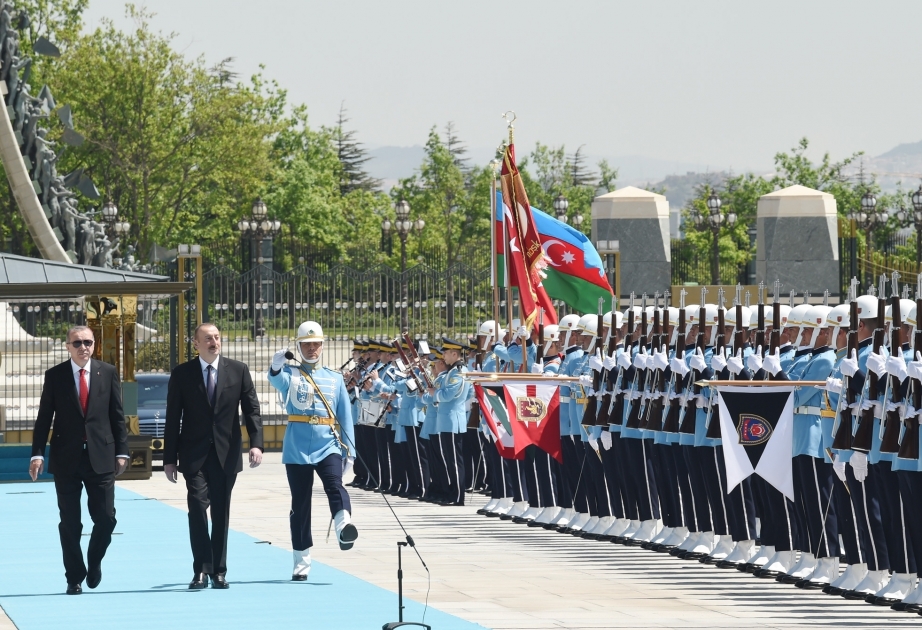 Ankara: Offizieller Empfang von Staatspräsident Ilham Aliyev VIDEO