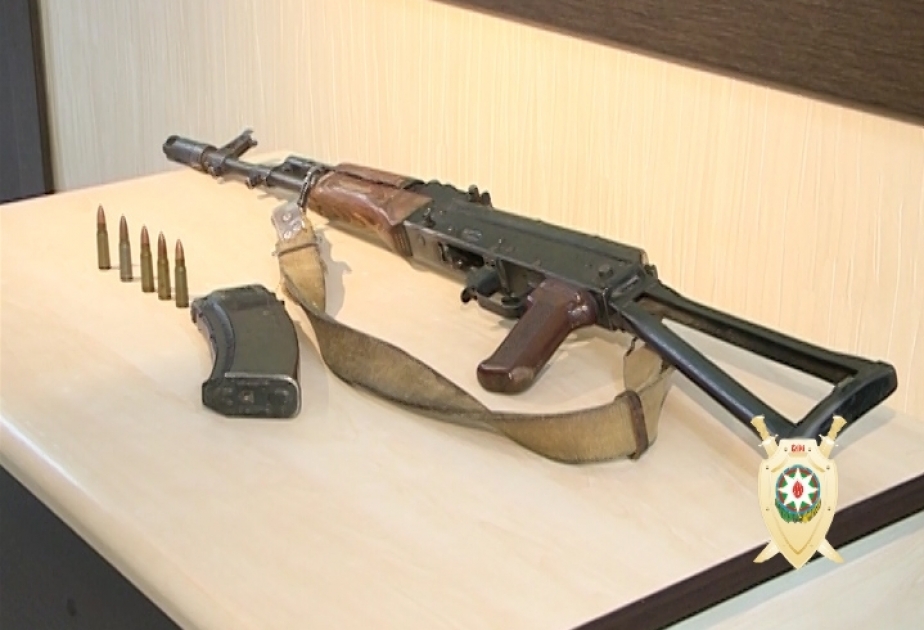 Bakıda “Kalaşnikov” markalı avtomat silah gəzdirən şəxs saxlanılıb
