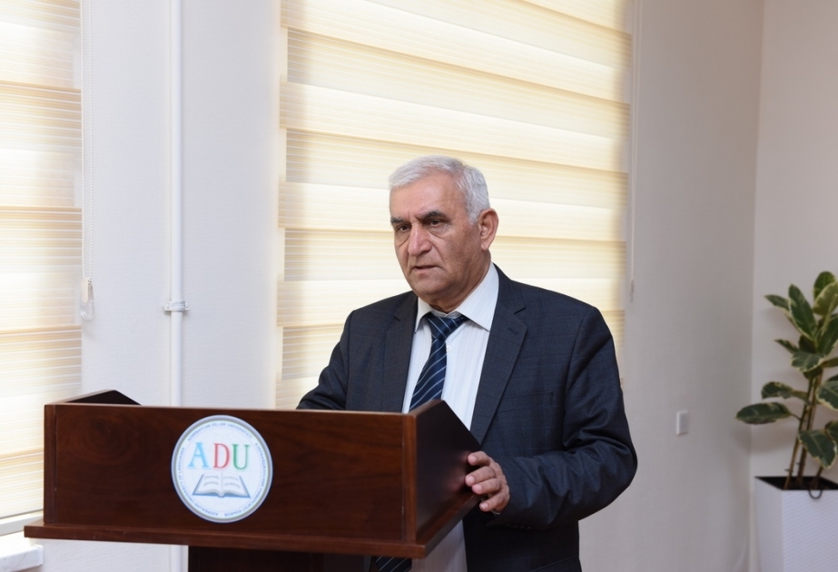 Akademik Heydər Hüseynov Azərbaycan tərcümə məktəbinin əsasını qoyub