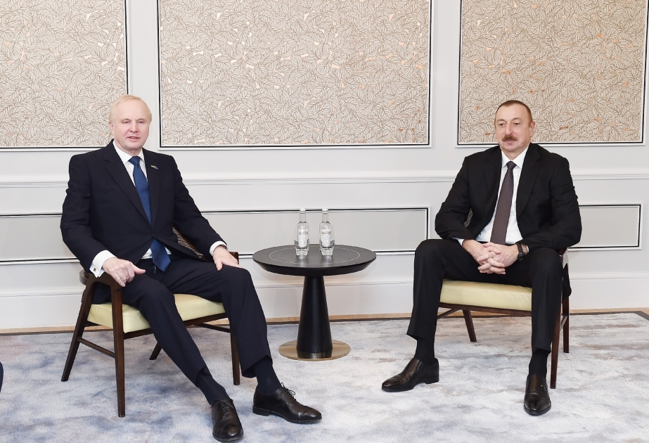 Déplacement du président azerbaïdjanais en Grande-Bretagne  Le président Ilham Aliyev rencontre le PDG de BP Robert Dudley VIDEO