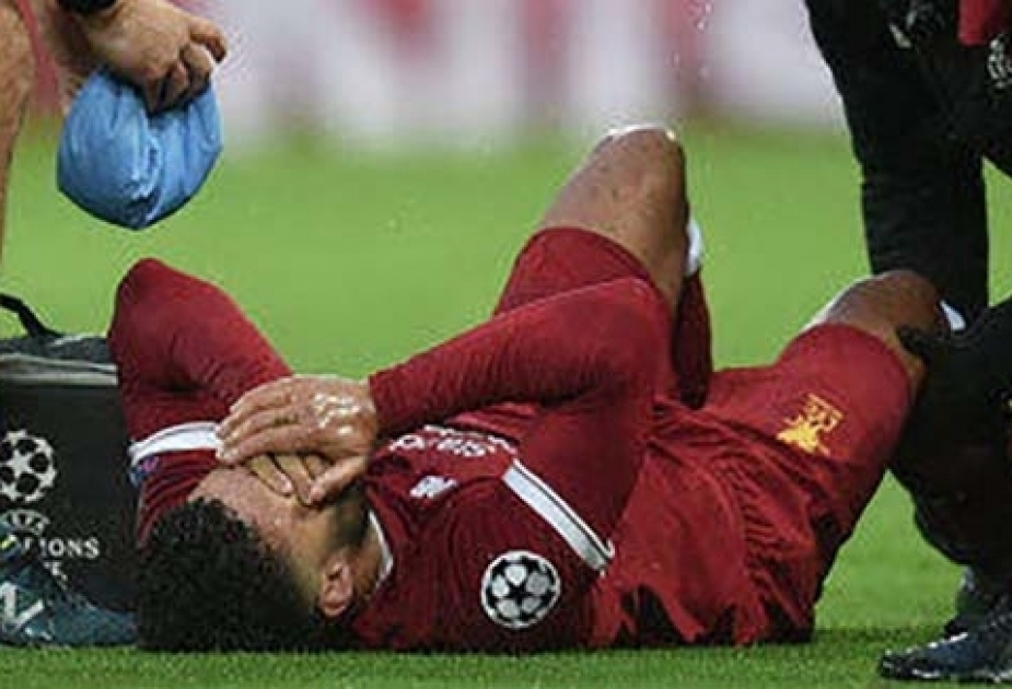 İngiltərə yığmasının futbolçusu Oksley-Çemberland DÇ-2018-də iştirak etməyəcək