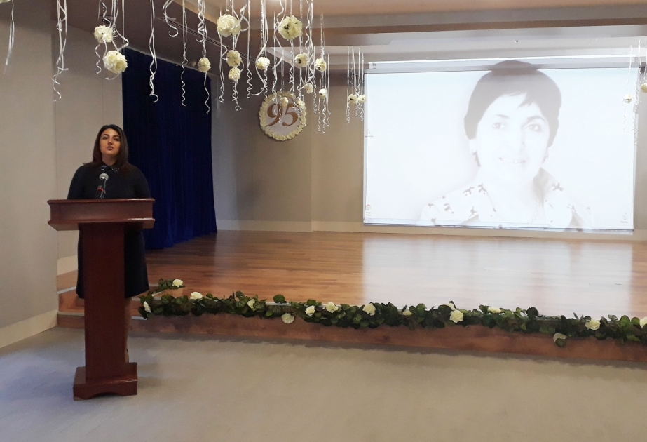 Azərbaycan oftalmologiya elminin dünyada tanınmasında akademik Zərifə Əliyevanın böyük xidmətləri olub