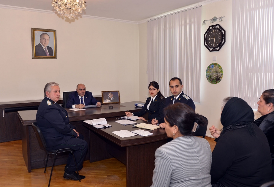 Baş prokuror Samuxda vətəndaşları qəbul edib