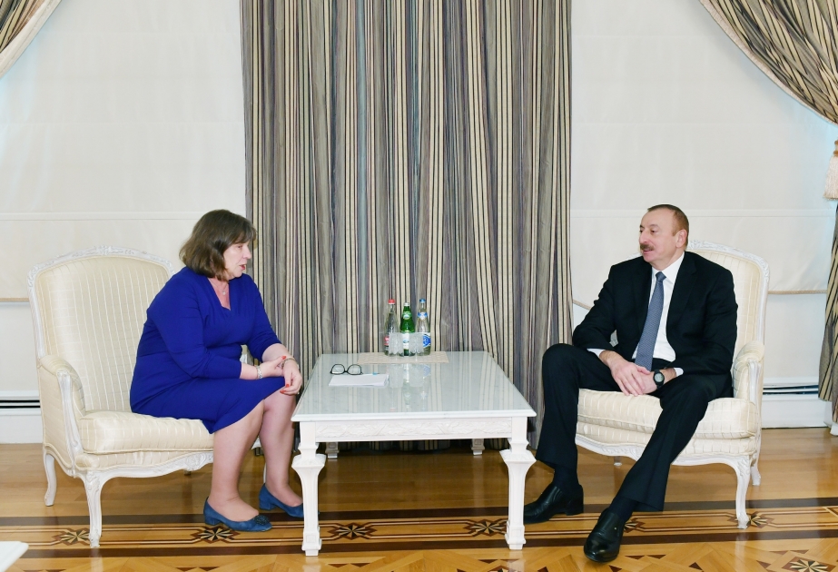 Президент Ильхам Алиев принял постоянного докладчика Европейского парламента по Азербайджану ВИДЕО
