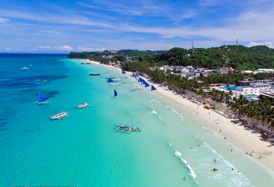 Filippinin Borakay kurort adası turistlər üçün müvəqqəti bağlanıb