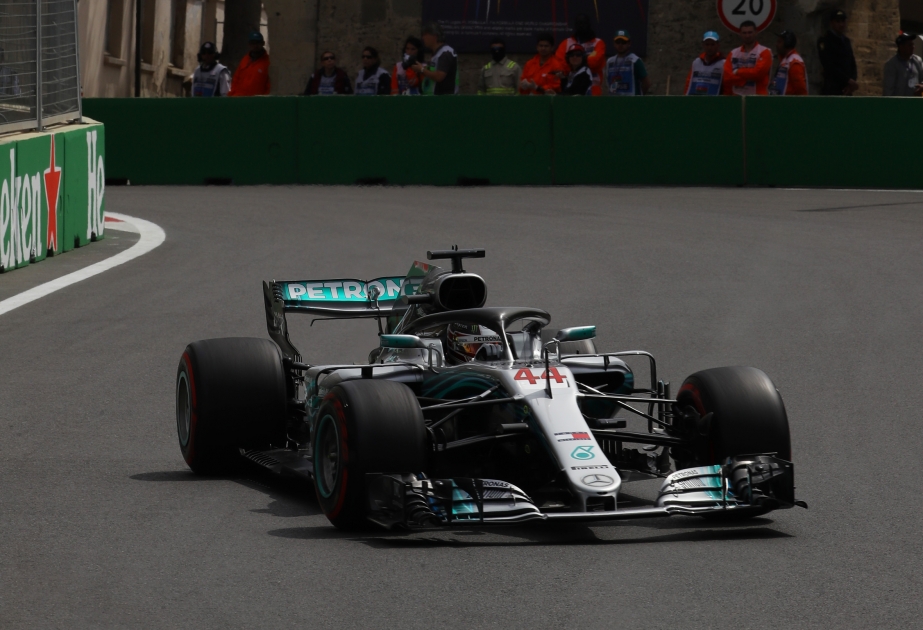 Bottas leads Azerbaijan GP Practice 1