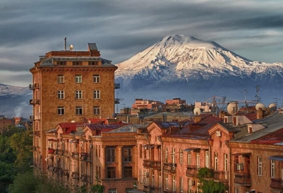 Ermənistan əhalisi sürətlə azalır