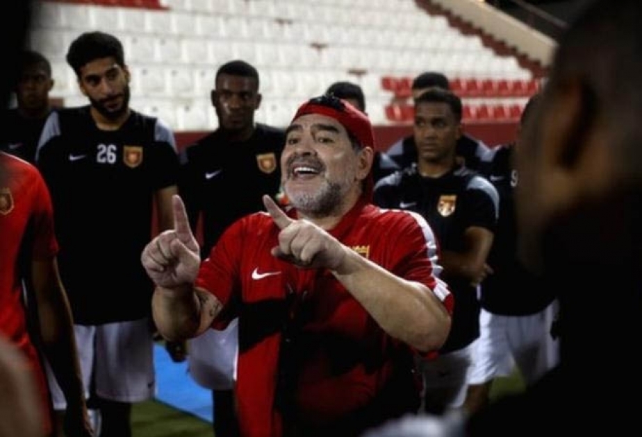 Dieqo Maradona “Əl-Füceyrə”nin baş məşqçisi vəzifəsindən istefa verib
