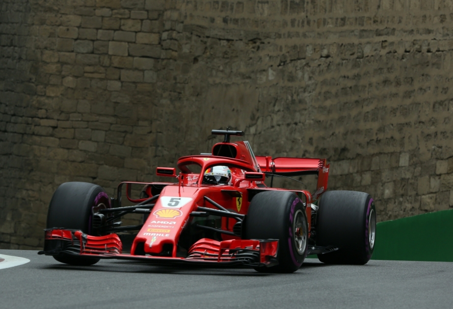 Гран-при Азербайджана: Пилот команды Ferrari Себастьян Феттель стал победителем третьего свободного заезда