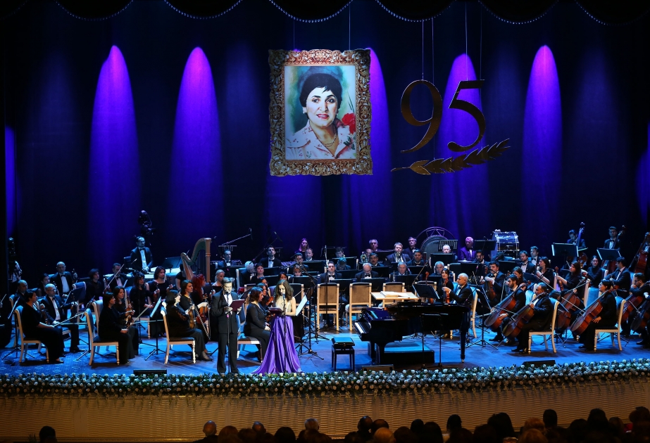 Gəncədə Zərifə xanım Əliyevanın xatirəsinə həsr edilmiş “Zəriflik” Beynəlxalq Musiqi Festivalının açılışı olub