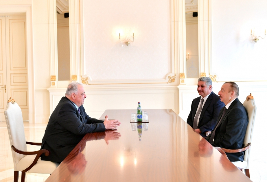Präsident von Aserbaidschan Ilham Aliyev empfängt UWW-Präsident VIDEO