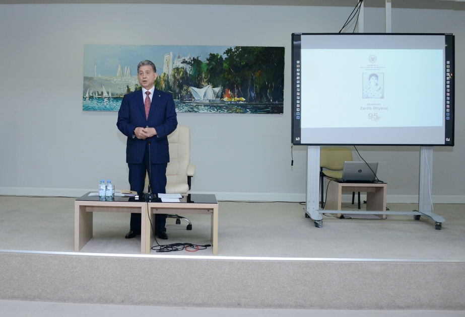 Akademik Zərifə Əliyeva bəzi göz xəstəliklərinin müalicəsi istiqamətində dəyərli elmi tədqiqatlar aparıb