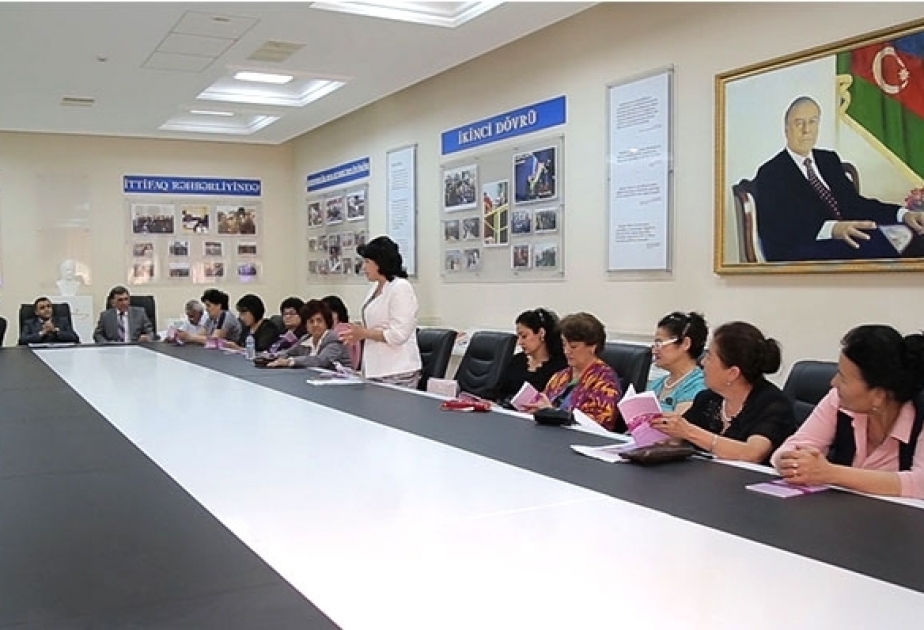 Daşkənddə özbək və rus dillərində çap edilən “Kəlağayı – Azərbaycan ipəyinin dürdanəsi” kitabının təqdimatı olub