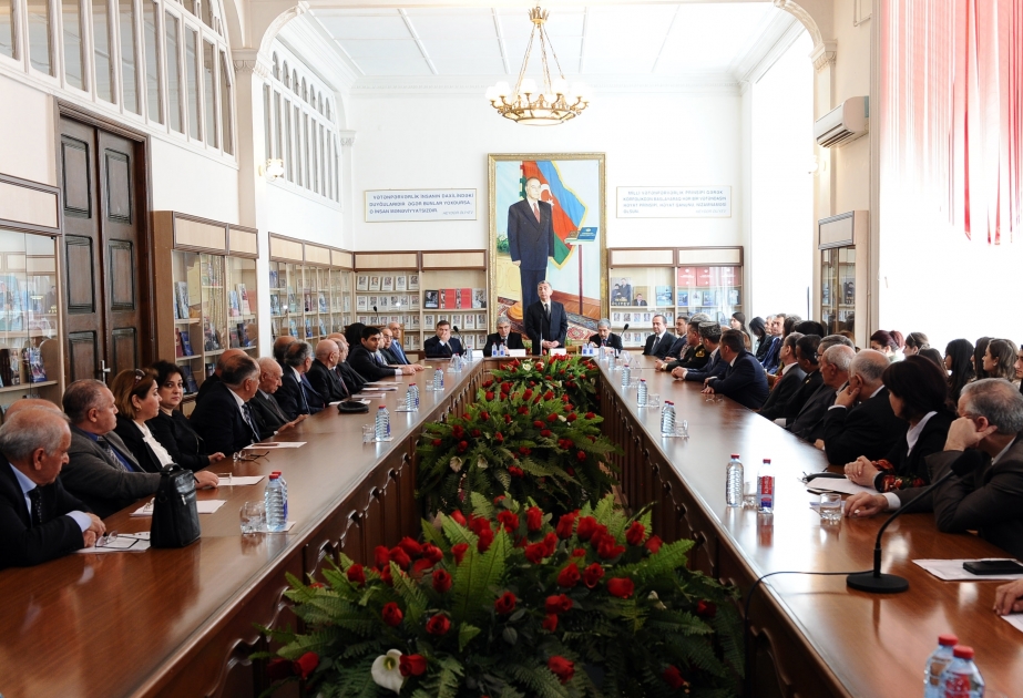 Elmi konfrans: Heydər Əliyev və Azərbaycanda intellektual potensialın inkişaf dinamikası