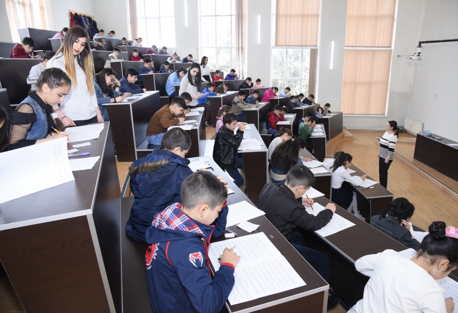 Sumqayıtda keçirilən riyaziyyat üzrə fənn olimpiadasında 600 şagird iştirak edib