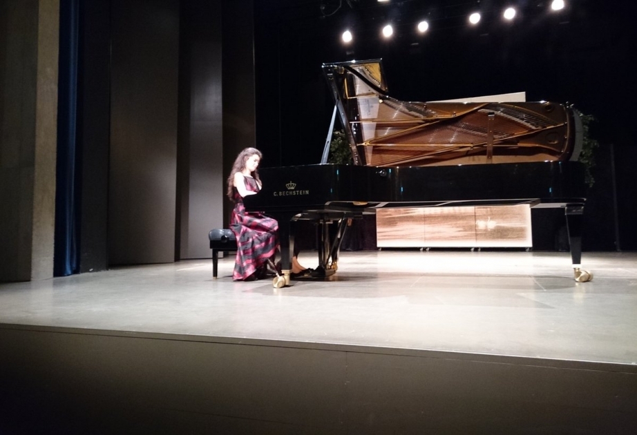 Almaniyada Azərbaycan musiqi axşamları