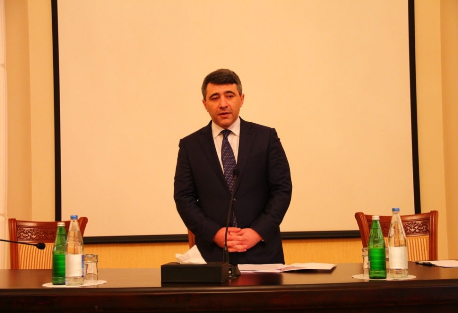 İnam Kərimov: Biz kəndlilərin, fermerlərin yanında olmalıyıq