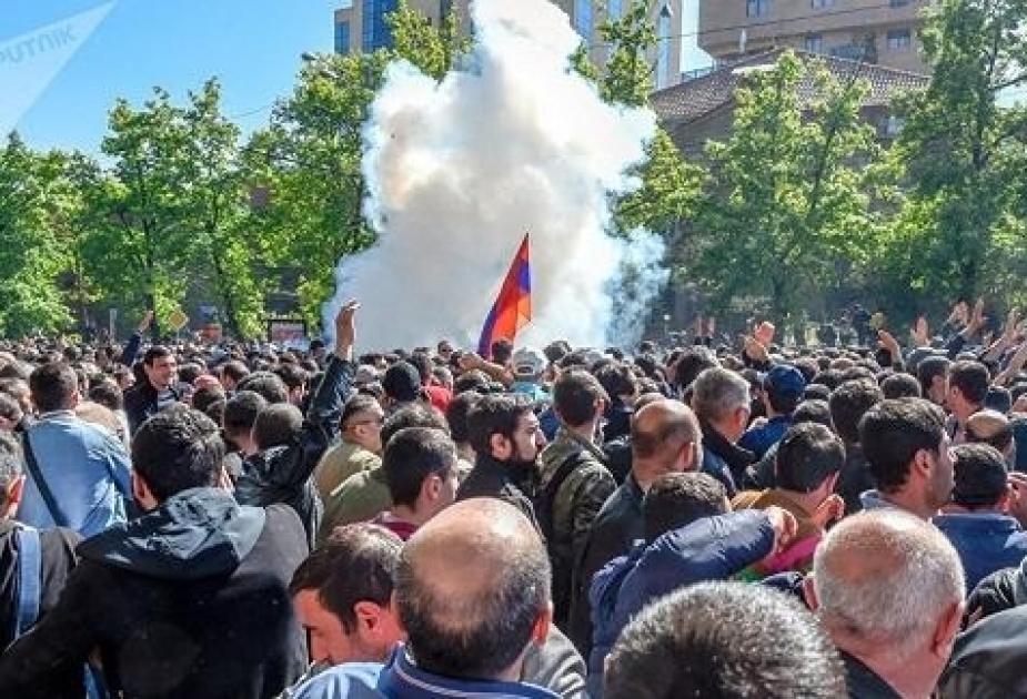 Artsrun Ovanisyan: Ermənistanın təhlükəsizliyi üçün hərbi texnikanın fasiləsiz hərəkəti təmin edilməlidir