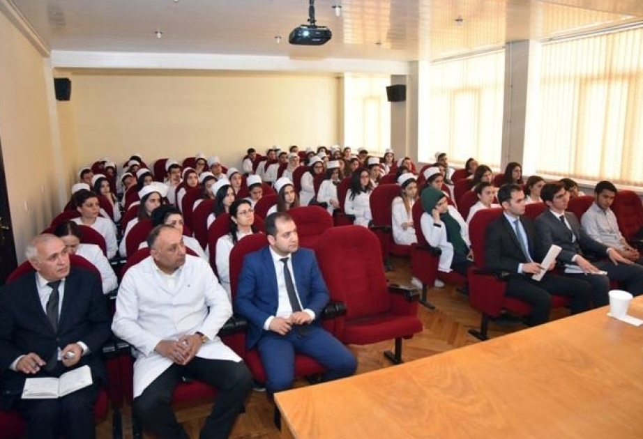 “Heydər Əliyev və Azərbaycan gəncliyi” mövzusunda konfrans keçirilib