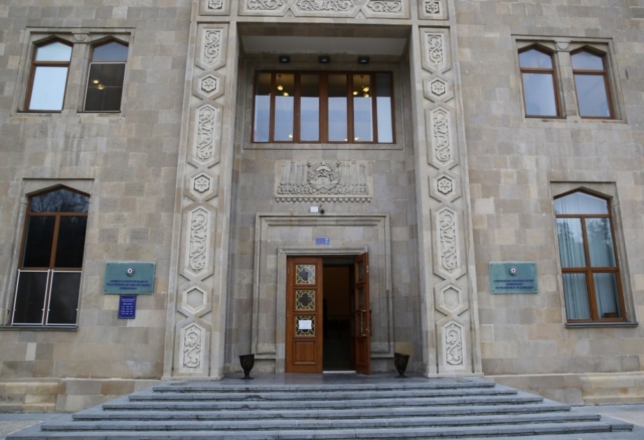 Ombudsman Aparatında ulu öndər Heydər Əliyevin və akademik Zərifə Əliyevanın 95 illik yubileyləri qeyd edilib