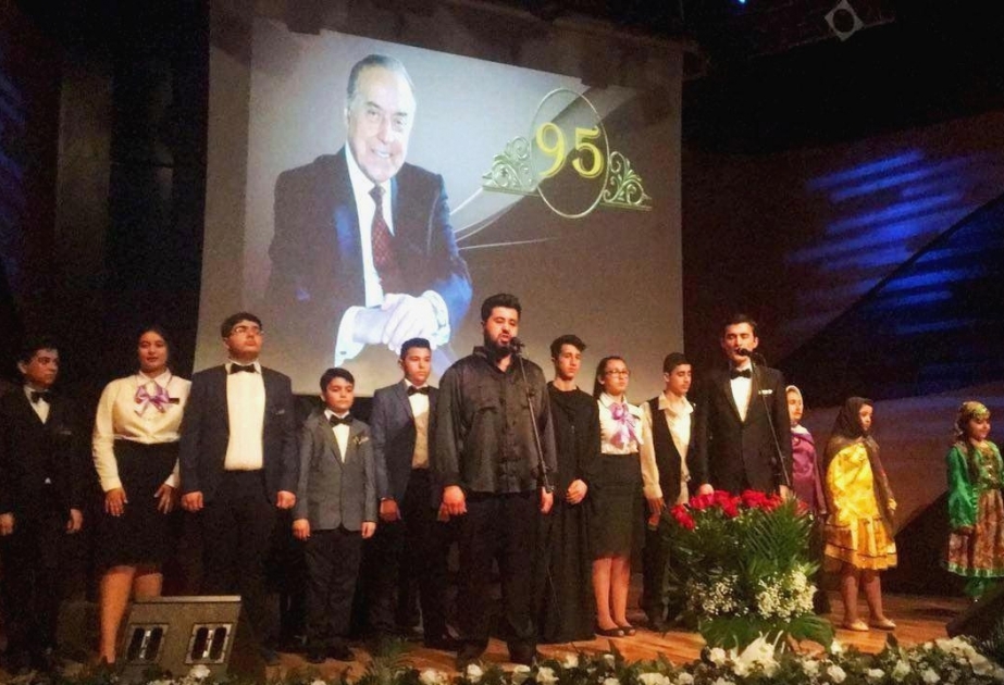 Ulu Öndər şagird və tələbələrin gözü ilə