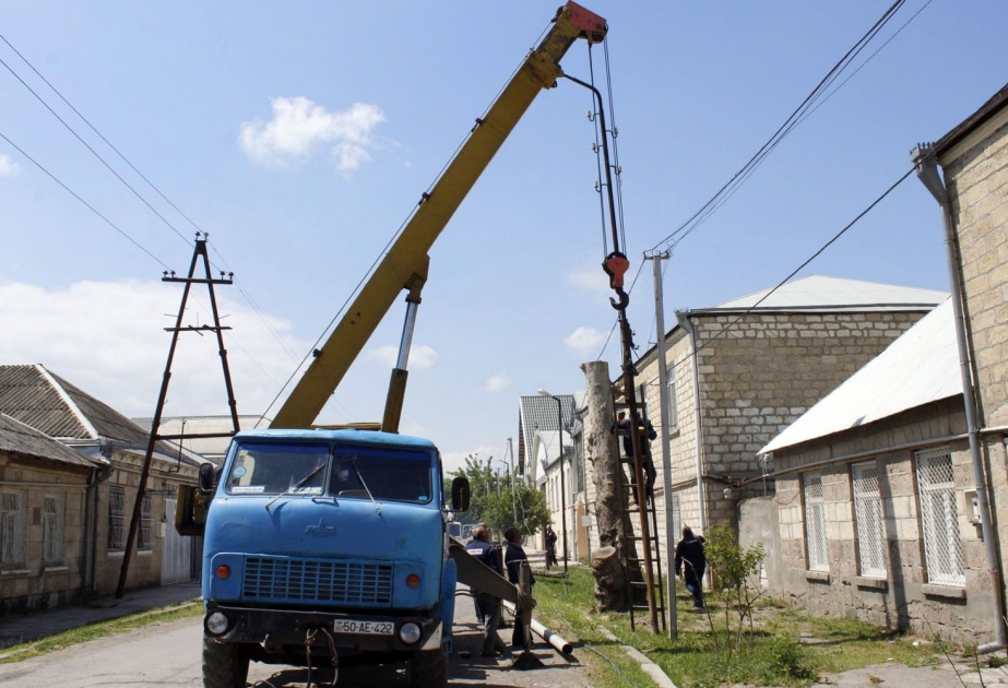 Qazaxda əhalinin yüksək keyfiyyətli elektrik enerjisi ilə təminatı üçün SİP kabel xətləri çəkilir